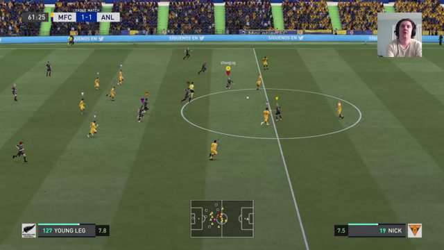 FUT with Snuggles !Social!Discord | Esports Broadcast Picture