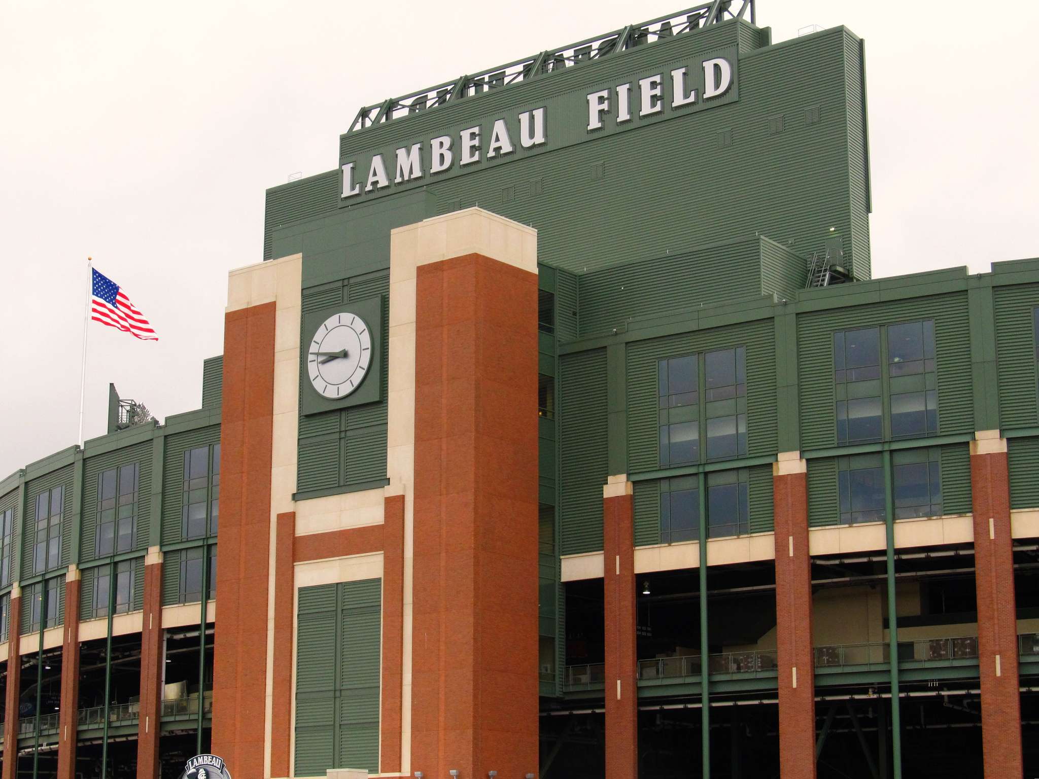 Lambeau Field Travel Guide Stadium Scene